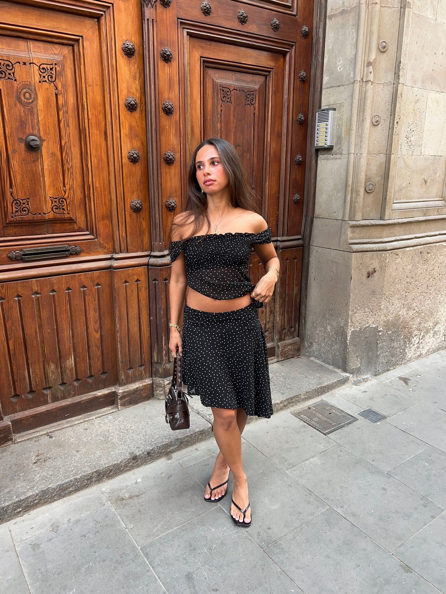 Lyanne asymmetrical skirt with polka dots – Black/white